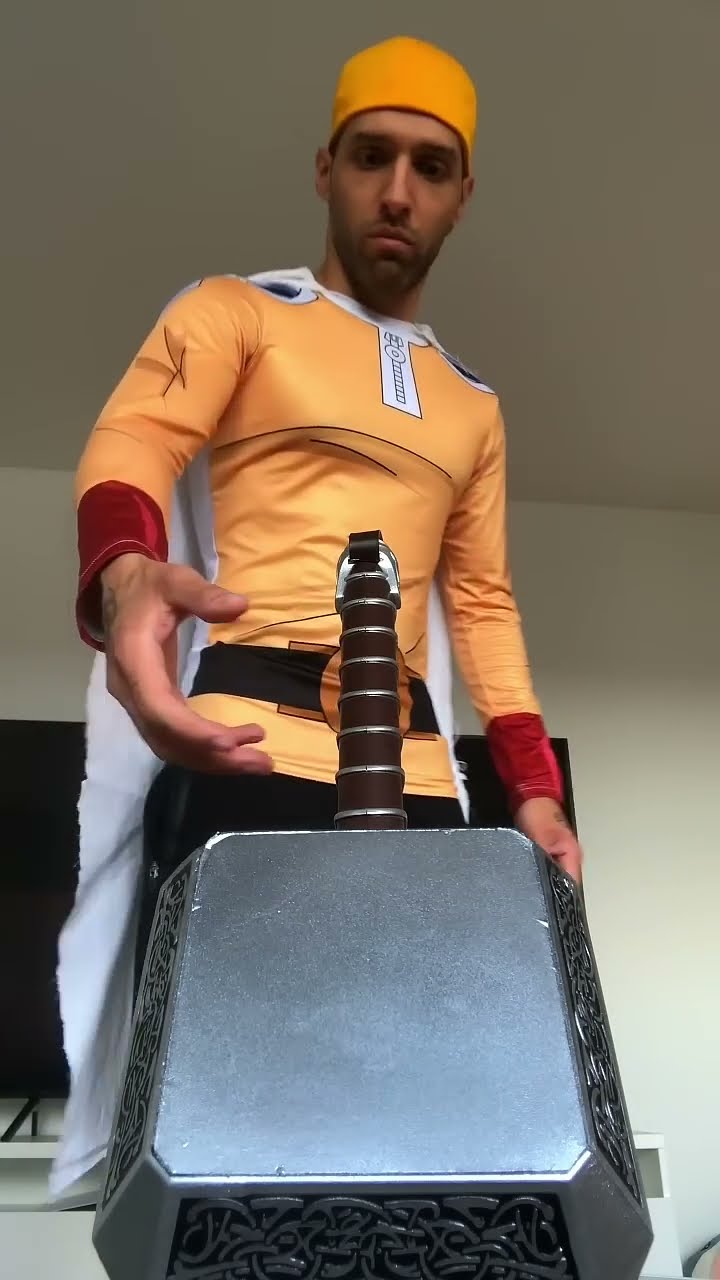 Saitama lifting Thor’s hammer?